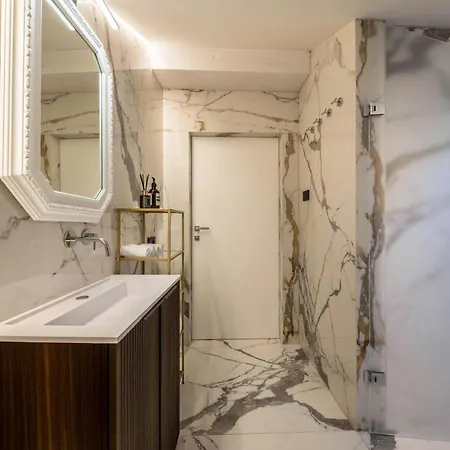 App 301 Palazzo Cavour Daire *