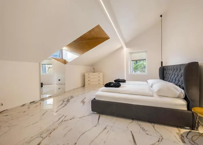 App 301 Palazzo Cavour Apartment Bolzano