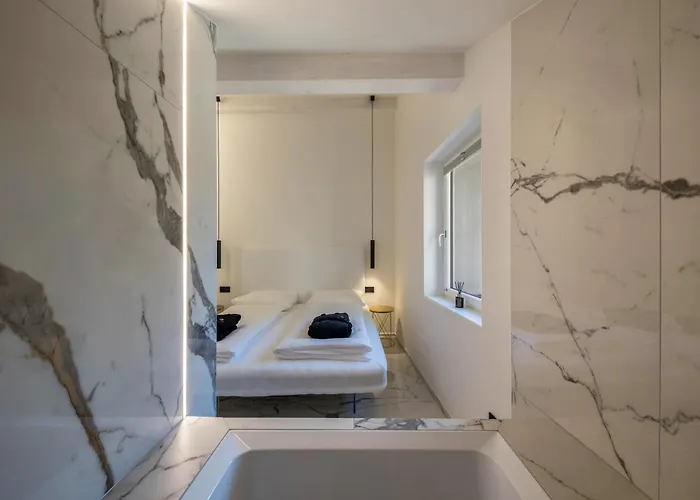 App 301 Palazzo Cavour Apartment